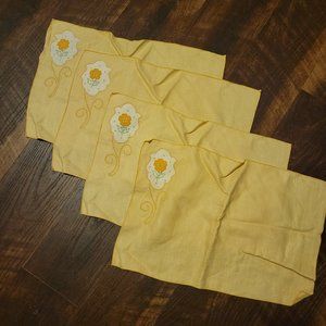 Vintage Embroidered Flower Napkins